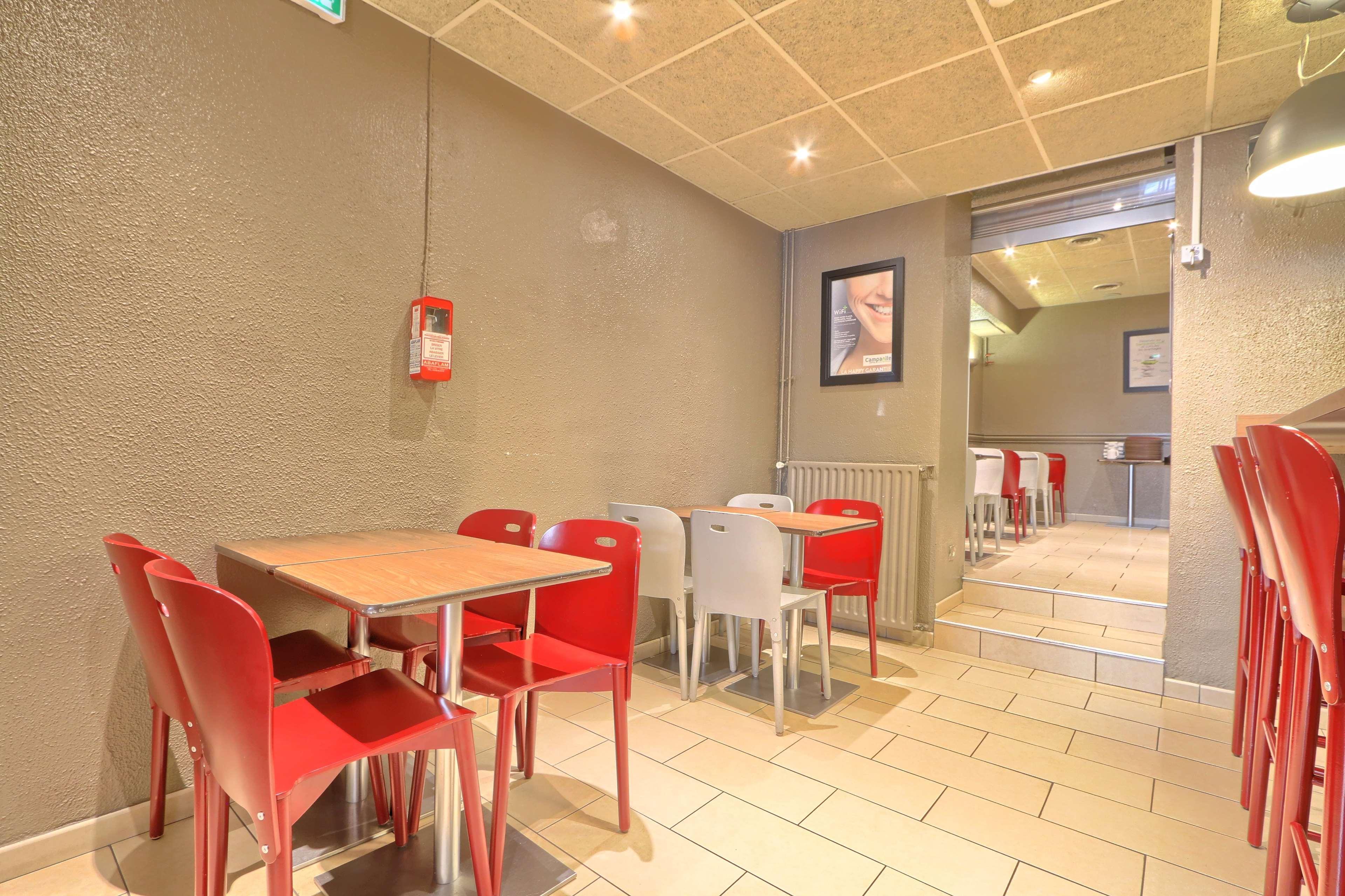 Campanile Paris Ouest - Boulogne Hotel Exterior foto
